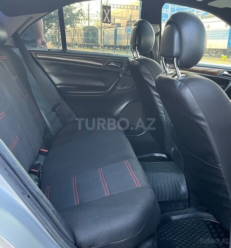 Mercedes C 240 2001, 254,125 km - 2.6 л - Bakı