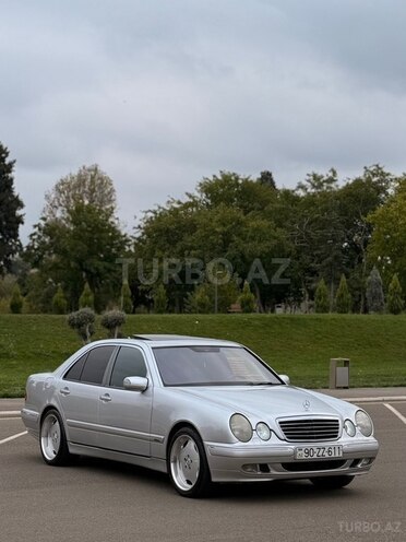 Mercedes E 240 2000, 259,000 km - 2.4 l - Gəncə
