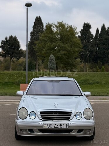 Mercedes E 240 2000, 259,000 km - 2.4 l - Gəncə