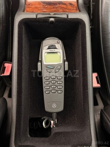 Mercedes E 240 2000, 259,000 km - 2.4 l - Gəncə