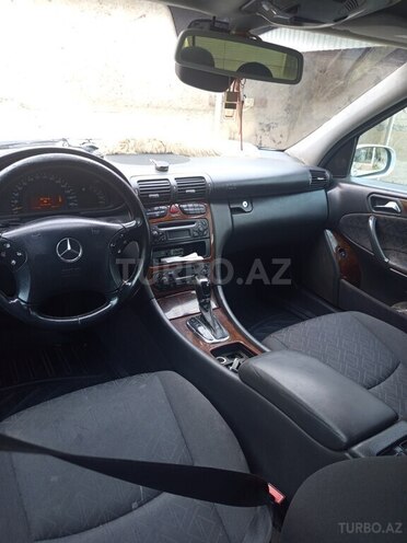 Mercedes C 240 2000, 300,000 km - 2.6 л - Goranboy