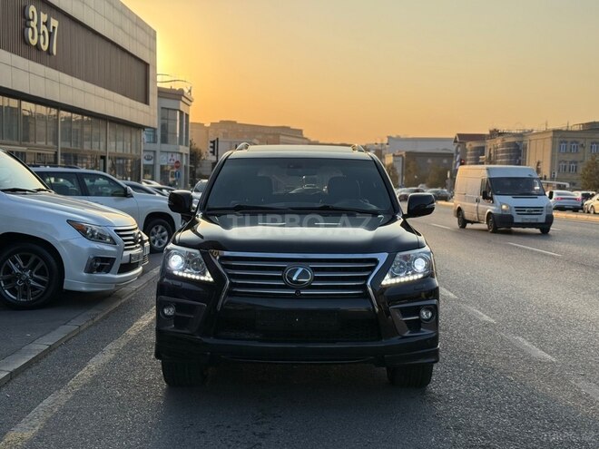 Lexus LX 570 2014, 188,000 km - 5.7 л - Bakı