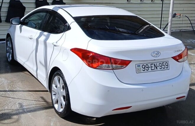 Hyundai Elantra 2013, 310,000 km - 1.8 л - Bakı