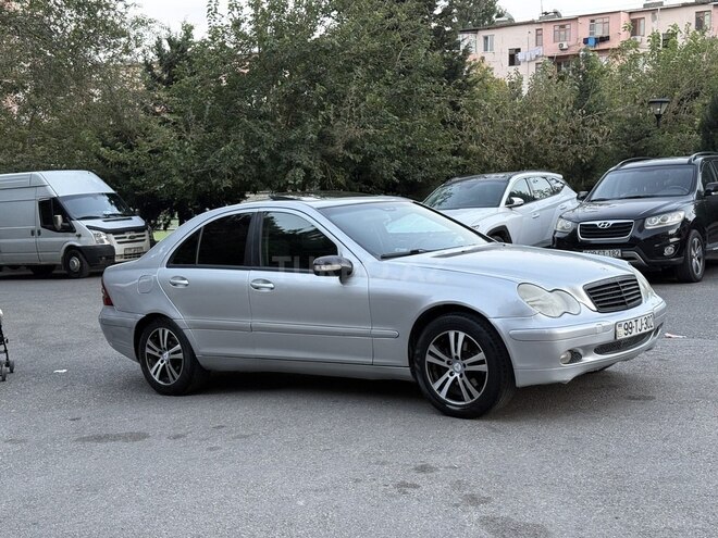 Mercedes C 200 2001, 345,454 km - 2.2 l - Bakı