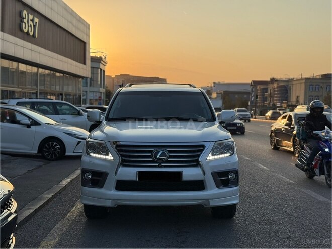 Lexus LX 570 2013, 215,000 km - 5.7 l - Bakı