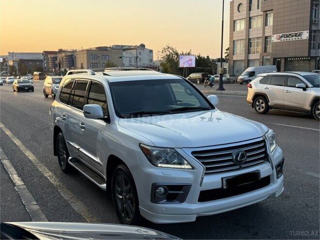 Lexus LX 570 2013, 215,000 km - 5.7 l - Bakı