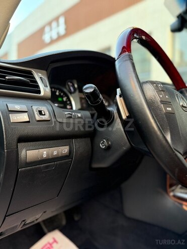 Lexus LX 570 2013, 215,000 km - 5.7 l - Bakı