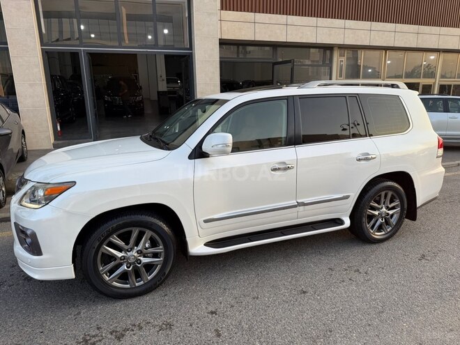 Lexus LX 570 2013, 215,000 km - 5.7 l - Bakı