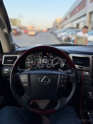 Lexus LX 570 2013, 215,000 km - 5.7 l - Bakı