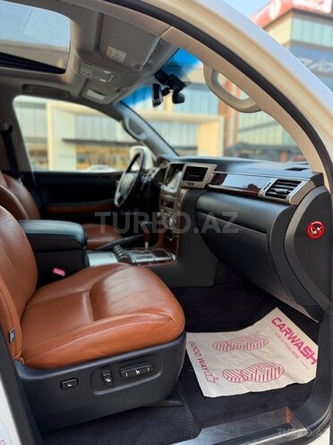 Lexus LX 570 2013, 215,000 km - 5.7 l - Bakı