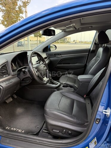 Hyundai Elantra 2016, 99,000 km - 2.0 л - Bakı