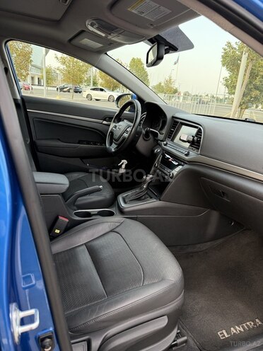 Hyundai Elantra 2016, 99,000 km - 2.0 л - Bakı