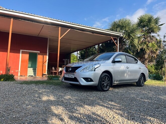 Nissan Latio 2015, 146,000 km - 1.2 l - Bakı