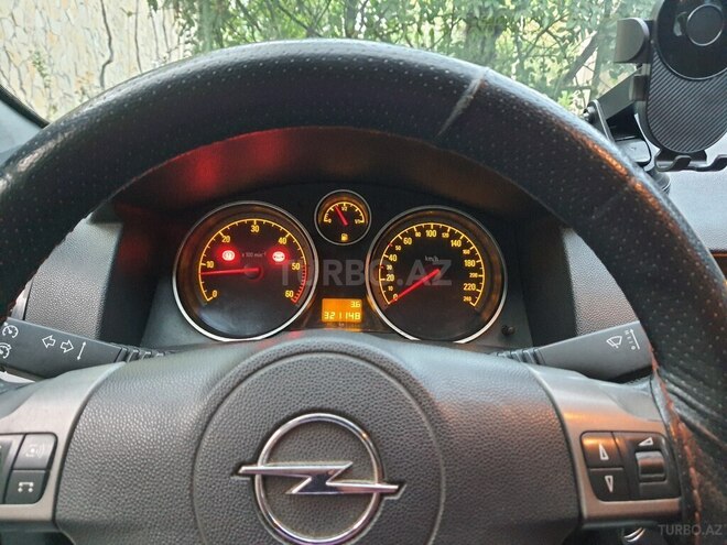 Opel Astra 2006, 320,000 km - 1.3 l - Bakı