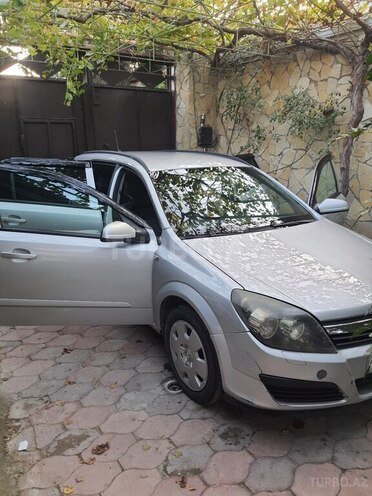 Opel Astra 2006, 320,000 km - 1.3 l - Bakı