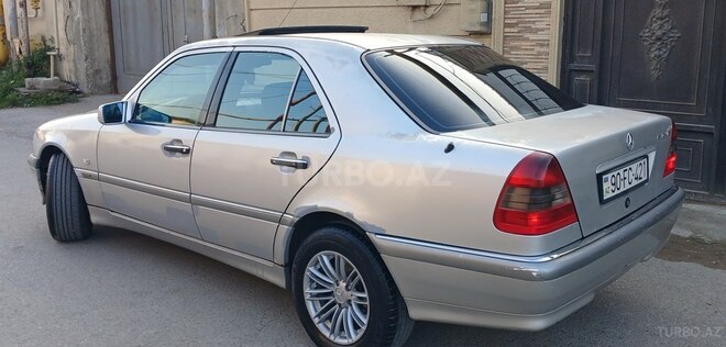 Mercedes C 180 1997, 397,000 km - 1.8 l - Bakı