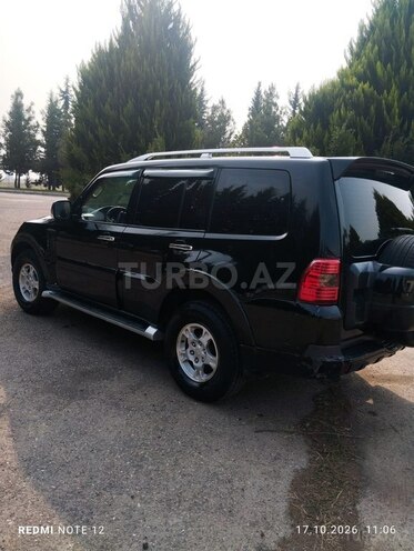 Mitsubishi Pajero 2007, 235,000 km - 3.0 l - Bakı