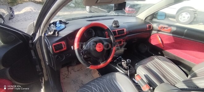 Volkswagen Passat 2002, 185,000 km - 1.8 л - Bakı