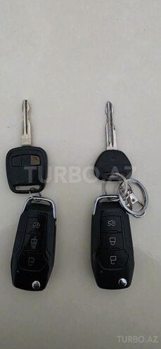 Nissan X-Trail 2000, 215,247 km - 2.0 л - Sumqayıt