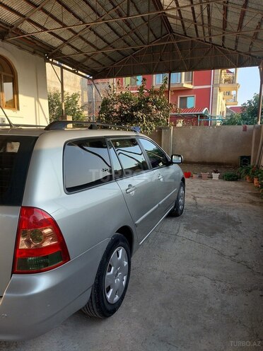 Toyota Corolla 2006, 238,000 km - 1.4 l - Bakı