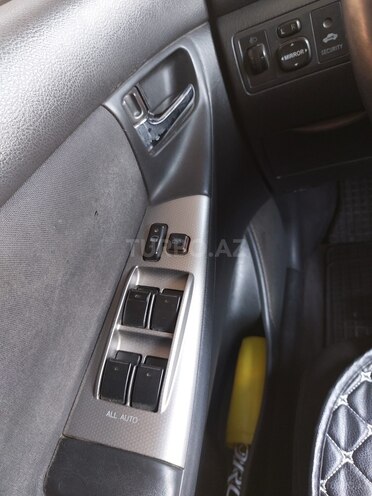 Toyota Corolla 2006, 238,000 km - 1.4 l - Bakı