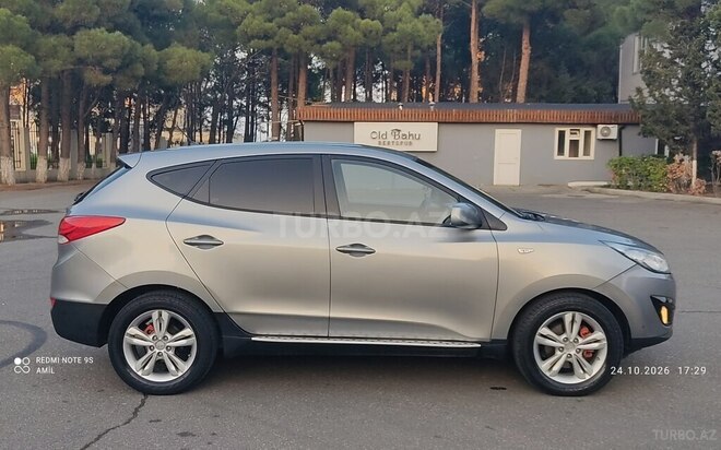 Hyundai ix35 2011, 195,000 km - 2.0 l - Sumqayıt