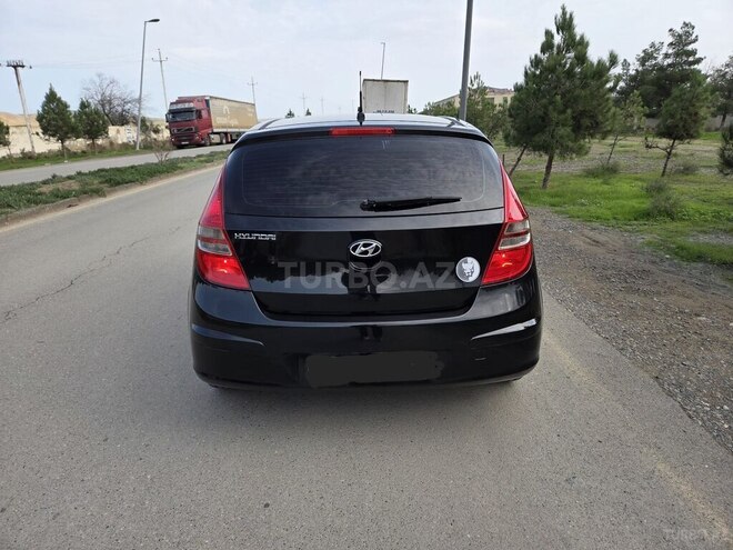 Hyundai i30 2007, 398,600 km - 1.6 л - Şirvan