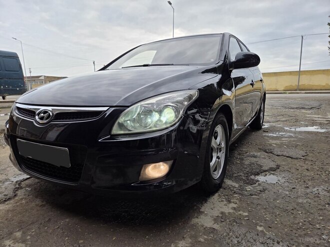 Hyundai i30 2007, 398,600 km - 1.6 л - Şirvan