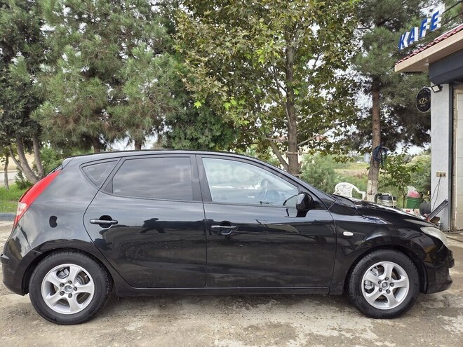 Hyundai i30 2007, 398,600 km - 1.6 л - Şirvan