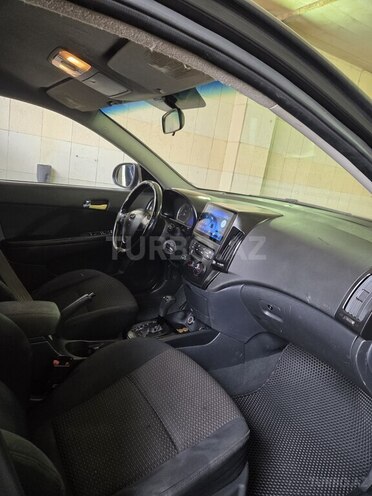 Hyundai i30 2007, 398,600 km - 1.6 л - Şirvan