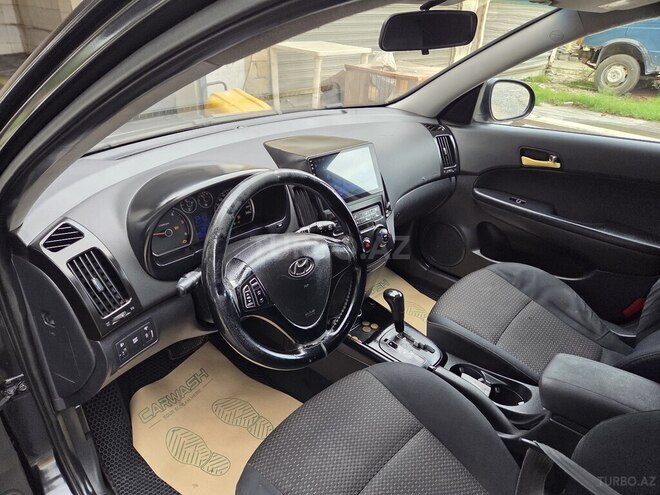 Hyundai i30 2007, 398,600 km - 1.6 л - Şirvan