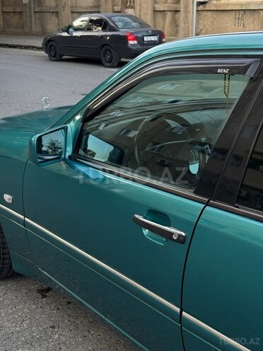 Mercedes C 180 1998, 269,700 km - 1.8 l - Bakı