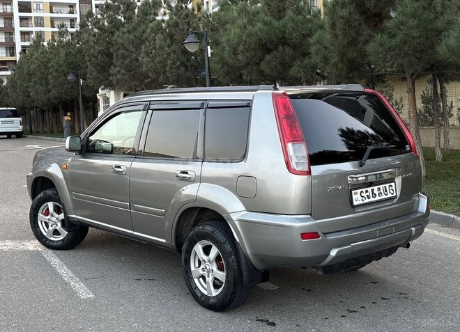 Nissan X-Trail 2000, 215,247 km - 2.0 л - Sumqayıt