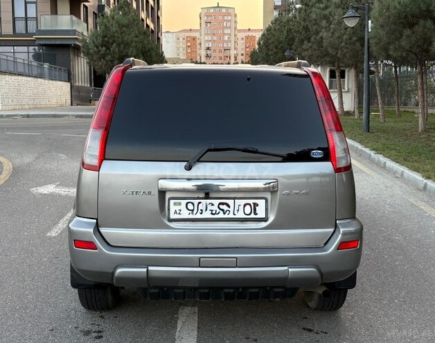 Nissan X-Trail 2000, 215,247 km - 2.0 л - Sumqayıt