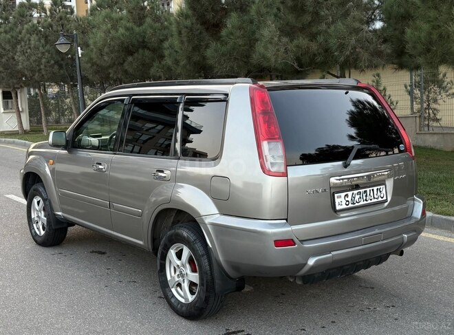 Nissan X-Trail 2000, 215,247 km - 2.0 л - Sumqayıt