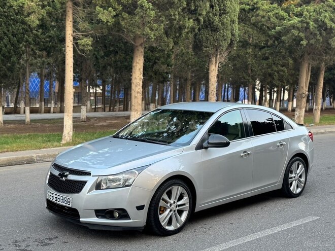 Chevrolet Cruze 2014, 325,000 km - 1.4 l - Sumqayıt