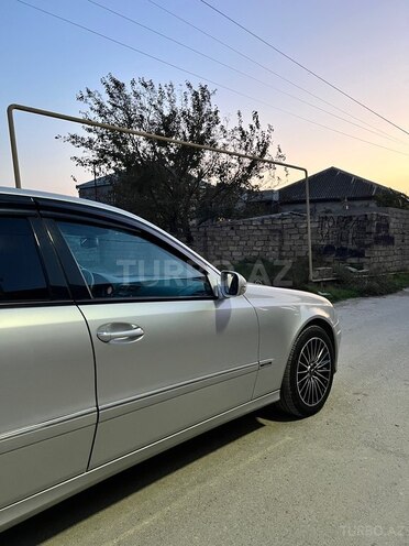 Mercedes E 220 2006, 316,959 km - 2.2 л - Bakı