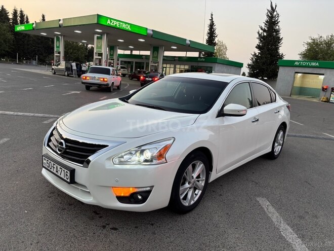Nissan Altima 2013, 169,000 km - 2.5 l - Masallı