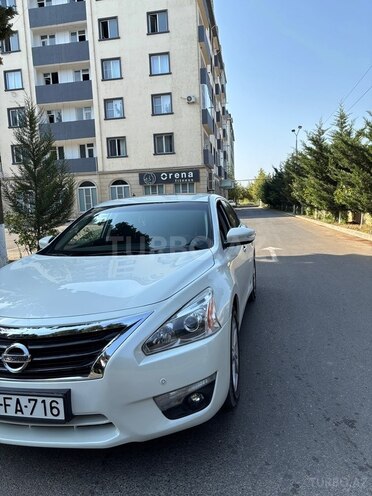 Nissan Altima 2013, 169,000 km - 2.5 l - Masallı
