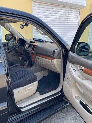 Lexus GX 470 2005, 215,000 km - 4.7 л - Ucar