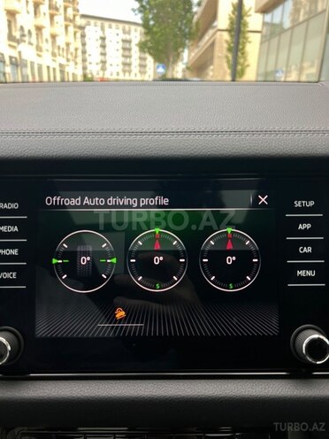 Skoda Kodiaq 2022, 59,500 km - 2.0 л - Bakı