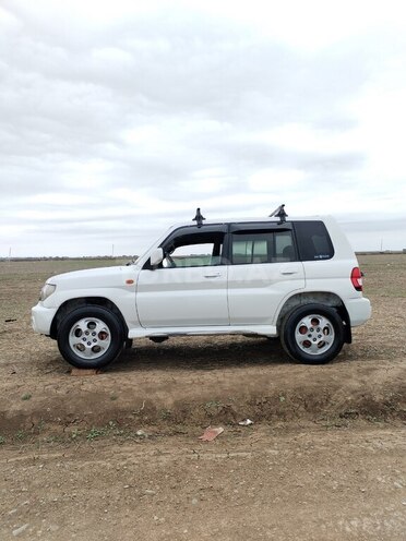 Mitsubishi Pajero io 2000, 450,000 km - 2.0 л - Cəlilabad