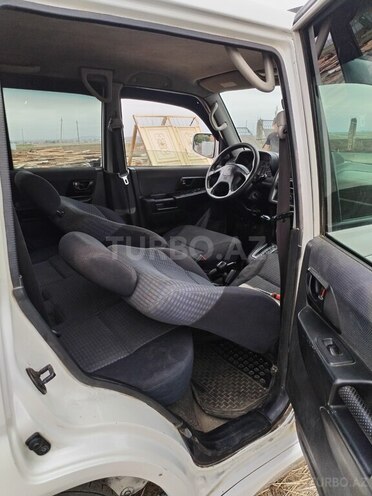Mitsubishi Pajero io 2000, 450,000 km - 2.0 л - Cəlilabad
