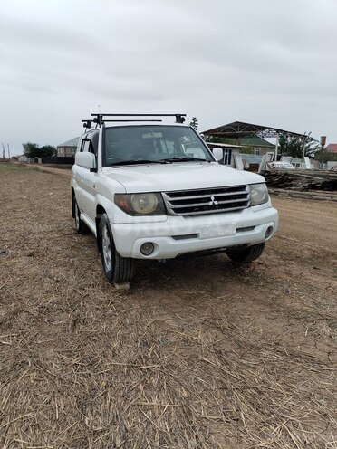 Mitsubishi Pajero io 2000, 450,000 km - 2.0 л - Cəlilabad