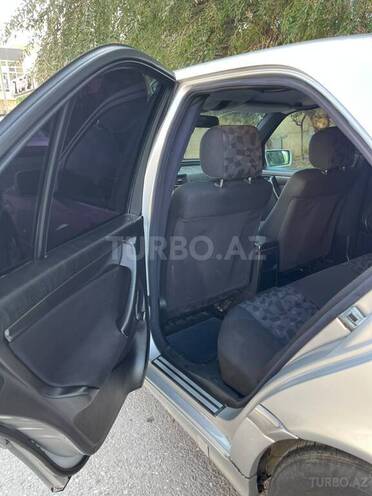 Mercedes C 200 1999, 250,000 km - 2.0 l - Sumqayıt