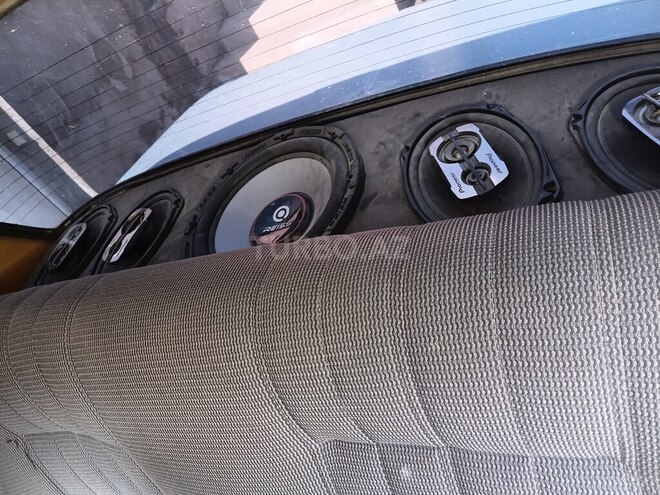 LADA (VAZ) 2106 1990, 275,000 km - 1.3 л - Bakı