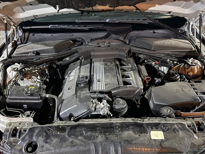 BMW 525 2004, 398,542 km - 2.5 л - Bakı