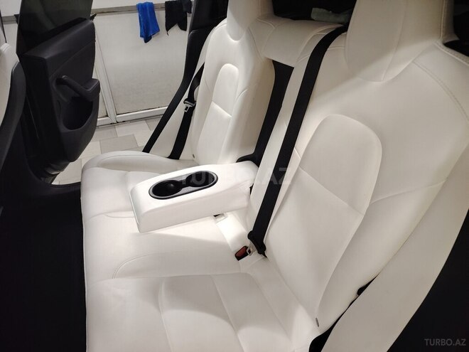 Tesla Model 3 2023, 38,000 km - 0.0 л - Bakı