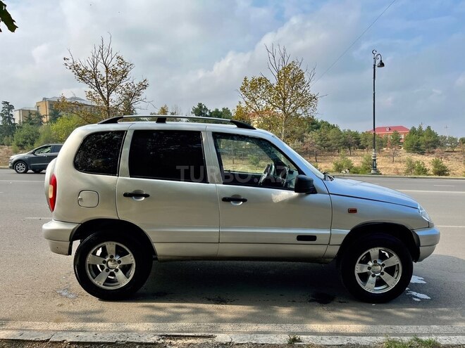 Chevrolet Niva 2003, 300,868 km - 1.7 l - Gəncə