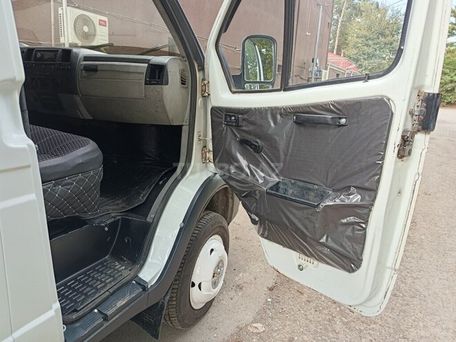 GAZ  2006, 235,568 km - 2.4 l - Bərdə
